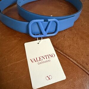 Valentino Garavani Sky Blue VLogo Patent Leather Belt